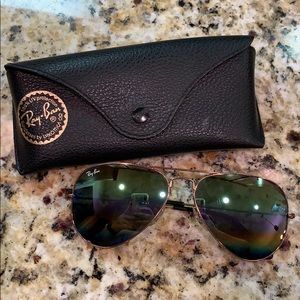 Aviator RAY-BAN SUNNIES for a GREAT DEAL!